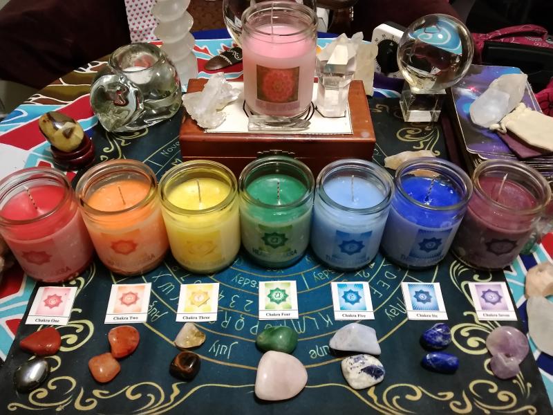 Kreoyl2Luv's Complete Chakra Candles and Gemstone Set